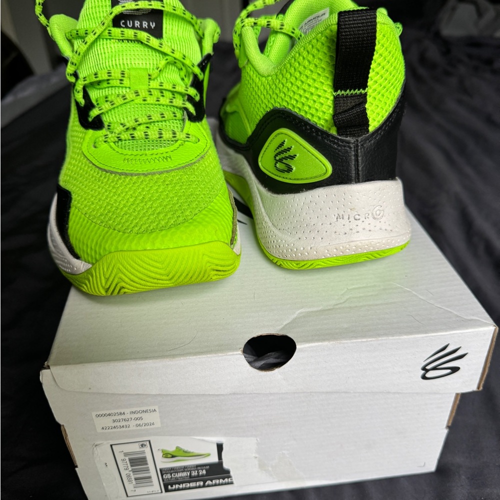 Under Armour Kids Neon Green Sneakers